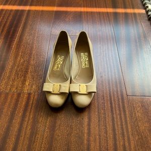 Salvatore Ferragamo Vera Leather Pumps